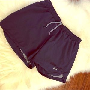 NIKE NAVY RUNNING SHORTS
